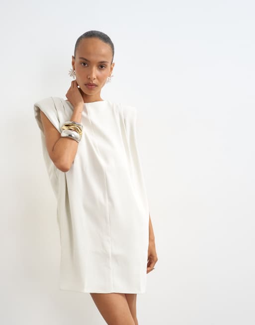 Topshop mini jurk met structuur en schoudervullingen in gebroken wit, 2 van 4