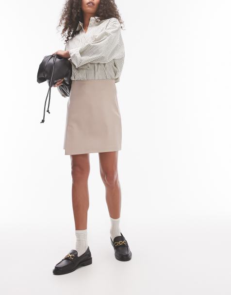 Topshop - Mini rok van imitatieleer met ongelijke zoom in lichtbruin - view 1