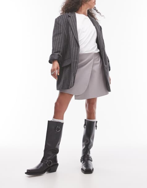 Topshop - Mini rok van imitatieleer met overslag in duifgrijs - view 1