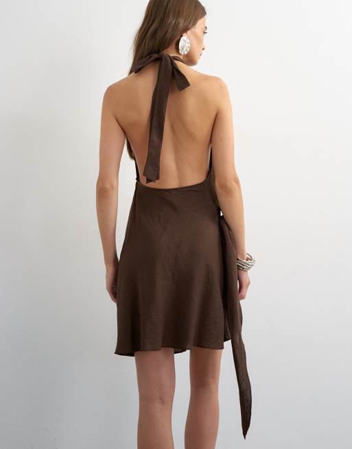 Topshop mini wikkeljurk met halternek in donkerbruin, 3 van 4