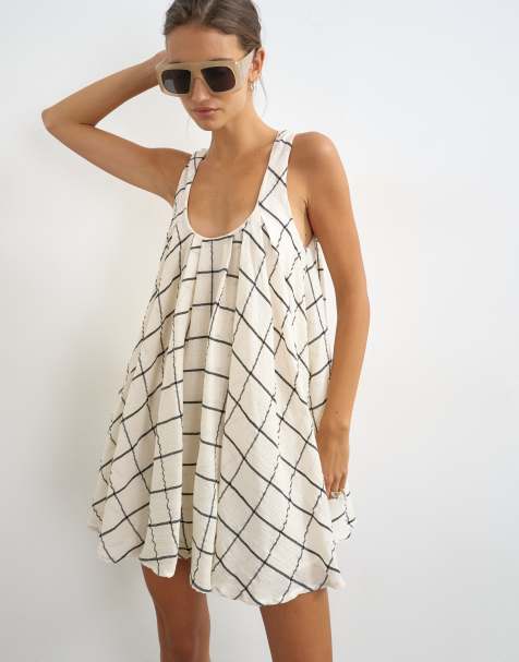Topshop mini zomerjurk met volle zoom en plooien in monochrome ruit - view 1