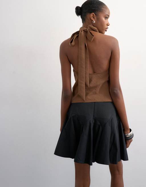 Topshop - Minigonna nera con fondo arrotondato con godet, 4 di 5