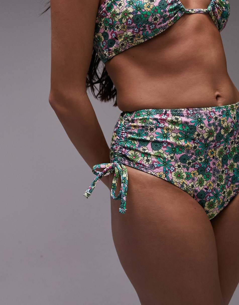 Peek & Beau Fuller Bust Exclusive mix and match fixed triangle bikini to in  striped towlling