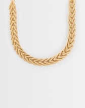 Topshop Molly arrow necklace in gold