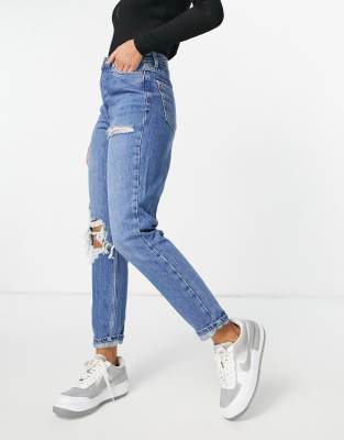 mom jeans with knee rips