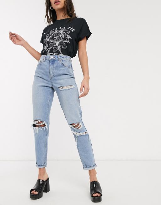 Topshop Petite sofia rip mom jean in bleach - ShopStyle