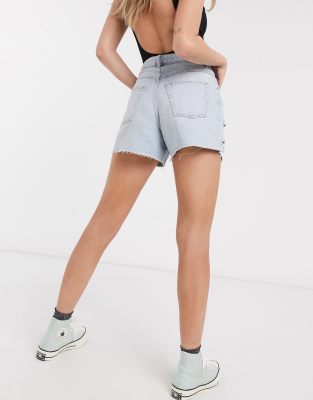shorts strappati