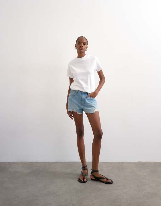 Topshop - Mom shorts svasati in denim lavaggio candeggiato con strappi, 2 di 4