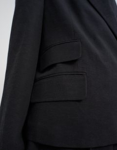 Model wearing Multipocket blazer in black