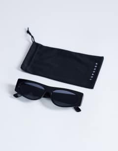 Model wearing Mykonos cat eye sunglasses in black