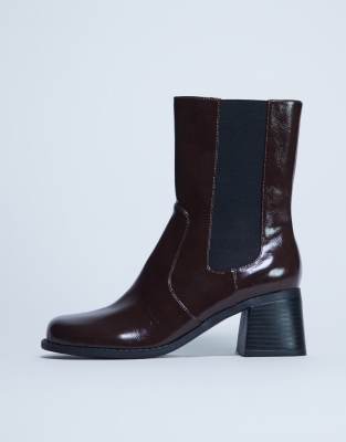 Topshop - Myra - Chelsea-Stiefel in Schokobraun mit Blockabsatz-Brown
