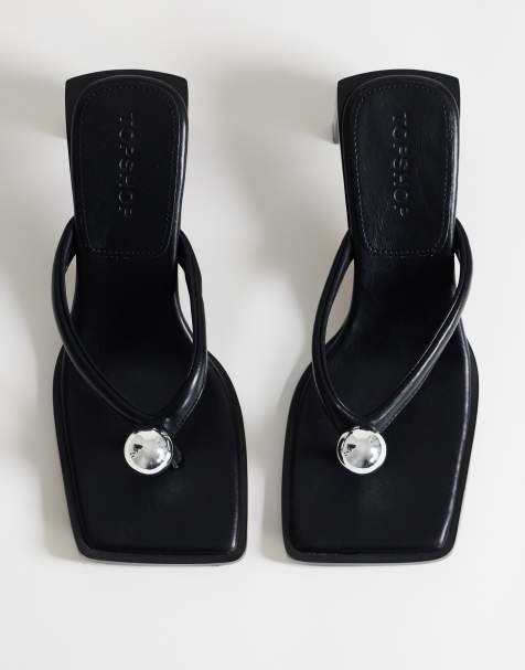 Topshop - Nadeem - Sorte sandaler med tårem og mellemhøj hæl - view 1