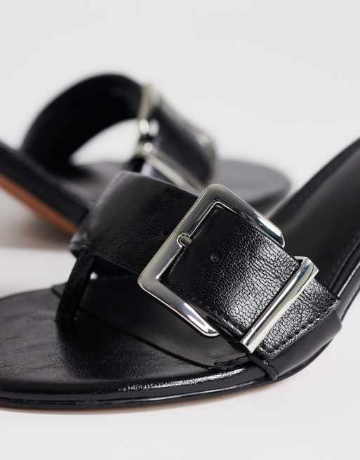Topshop Nadine Mules mit mittlerem Absatz und Schnalle in Schwarz, 4 von 4