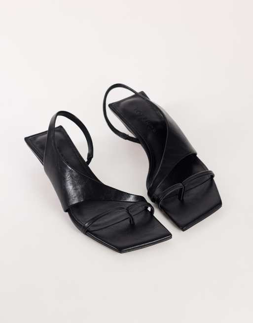 Topshop Nadir asymmetrisk sandal med mellemhøj hæl i sort, 2 af 4