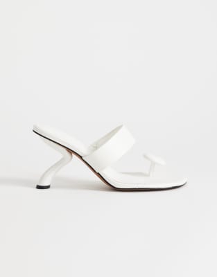 Topshop Natalie Angular Heel Flip Flops In White