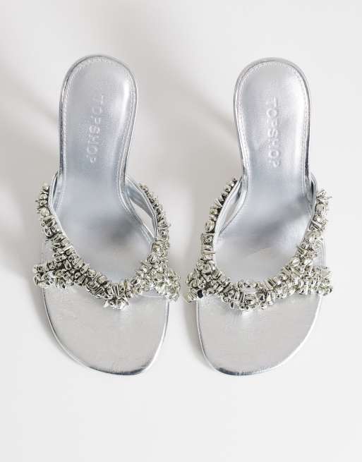 Topshop – Natasha – Verzierte Mules in Silber mit hohem Absatz, 2 von 4