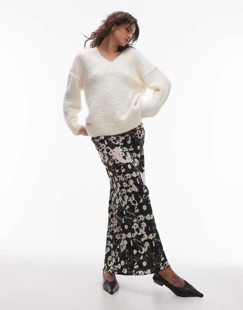 Topshop - Nederdel med skråsnit og sløret sort/hvidt blomstermønster - view 1