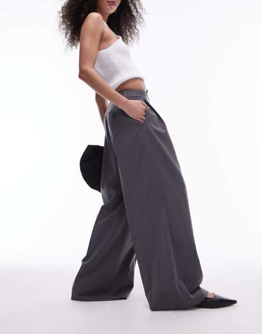 Topshop - Nette geplooide pantalon met wijde pijpen in grijs