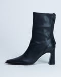 [Topshop] Topshop Nicky chisel toe ankle boots in black 37 BLACK