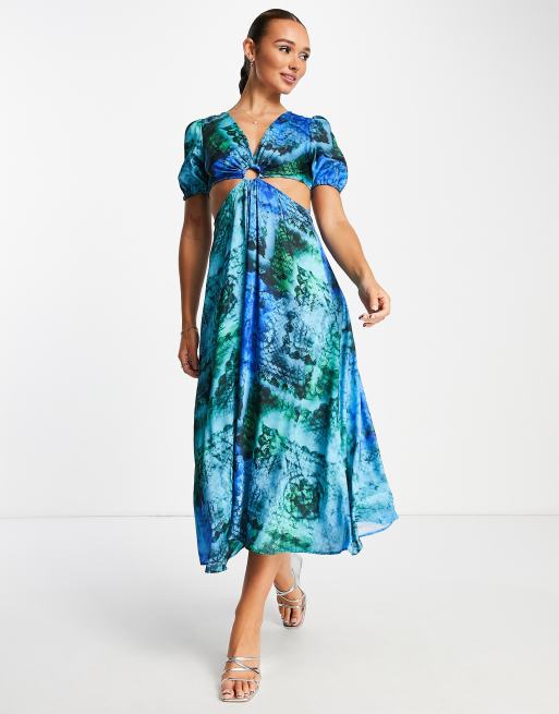 Topshop – Niebieska sukienka maxi z wycięciem i ozdobnym pierścieniem
