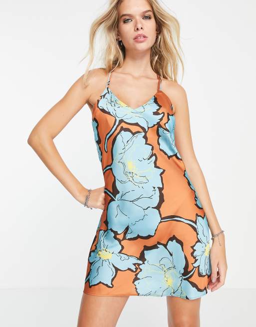 Topshop – Niebiesko-pomarańczowa sukienka mini na ramiączkach z wyrazistym kwiatowym wzorem