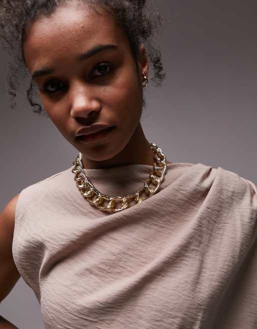 Topshop Nikita chunky chain necklace in gold tone | ASOS