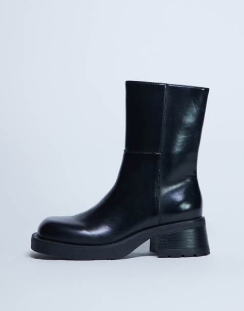 Topshop Nina chunky heeled ankle boot in black - view 1