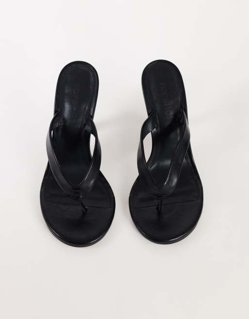 Topshop Nina toe thong heeled sandals in black, 2 of 4