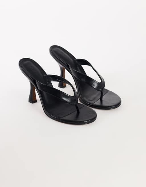 Topshop Nina toe thong heeled sandals in black, 4 of 4