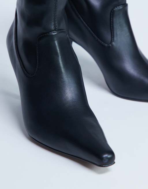 Topshop Noah point toe boot in black ASOS - Main Image