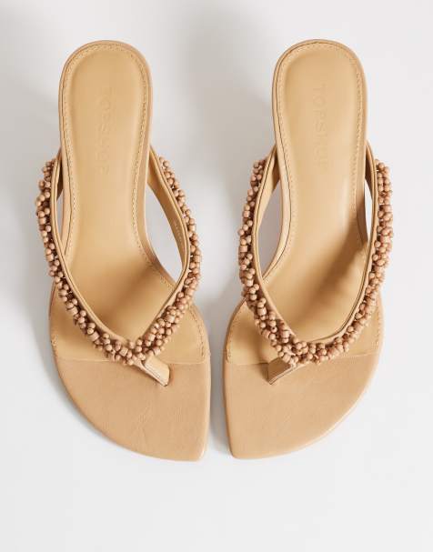 Topshop - Nolan - Sandalias color camel de tacón medio con tira al dedo y detalle de cuentas - view 1