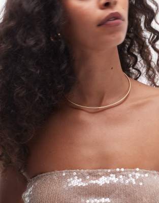 Novi wrap around torque choker necklace in gold tone