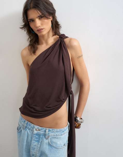 Topshop – Oberteil in dunklem Schokobraun mit Knotendetail und One-Shoulder-Träger - view 1