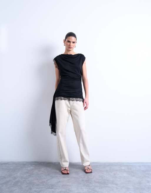 Topshop – Oberteil in Schwarz mit Wasserfallausschnitt und Spitzenborte, 4 von 4