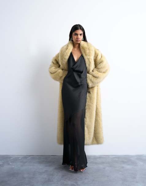 Topshop – Occasion – Czarna sukienka z drapowanym dekoltem z mieszanki tkanin - view 1
