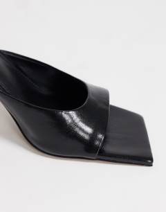 Model wearing Octavia strappy high diamante heel sandal in black