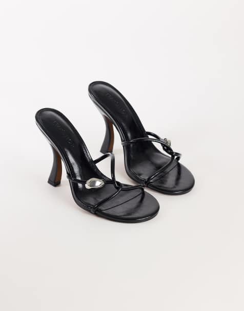Topshop Olivia Riemchen-Sandalette mit hohem Absatz und Kugeldetail in Schwarz - view 1