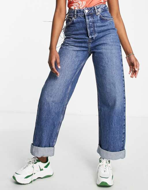 Topshop – One – Mom-Jeans in Oversize-Passform und Mittelblau