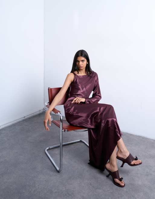 Topshop one sleeve twist strap satin maxi dress in port royale, 2 of 4