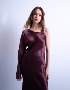Model wearing One sleeve twist strap satin maxi dress in port royale