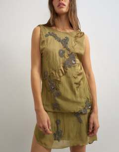 Open back lace applique embellished mini dress in green