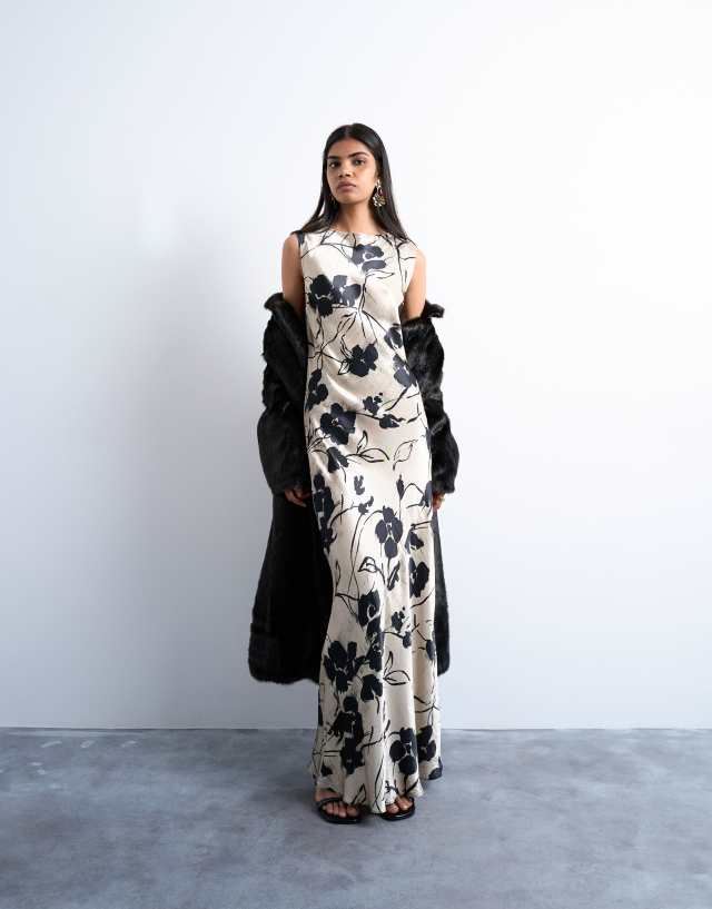 black and white floral midi dress Topshop Open Back Satin in and Jayci (58 gifting25 Shop Organic 1 Year Shoe size:8