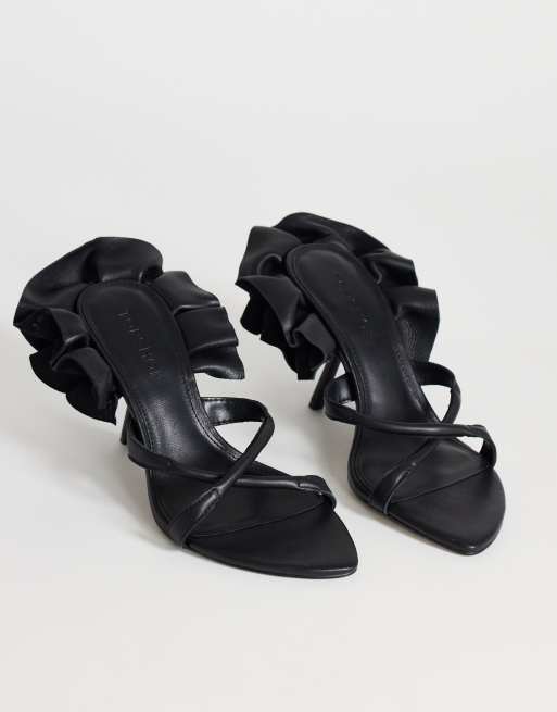 Topshop Ophelia Sandale aus echtem Leder mit Absatz und Rüsche in Schwarz, 2 von 4