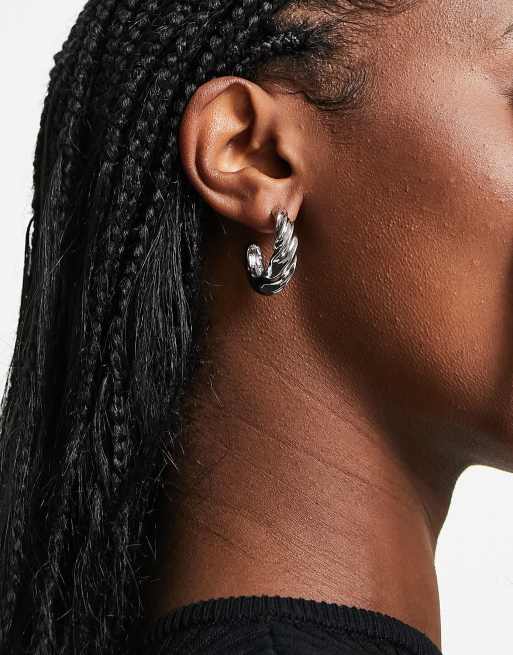 Topshop - Orecchini a cerchio attorcigliati color argento