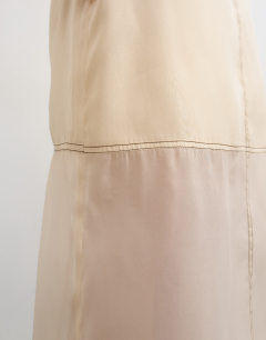 Model wearing Organza column maxi skirt with contrast stitching in oyster