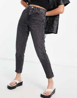 Topshop - Original - Mom-Jeans in verwaschenem Schwarz