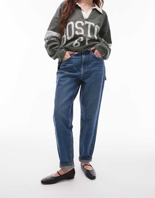 Topshop – Original – Smutstvättade blå mom jeans med hög midja