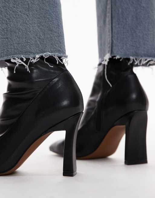 Topshop – Orry – Svarta boots med bred passform, hög klack och spetsig tå, 3 av 4