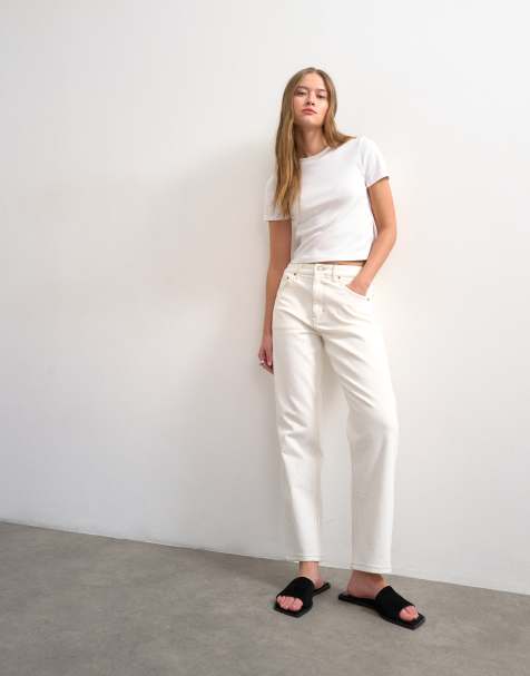 Topshop – Orson – Bequeme, gerade geschnittene Jeans Knochenweiß mit mittelhohem Bund - view 1