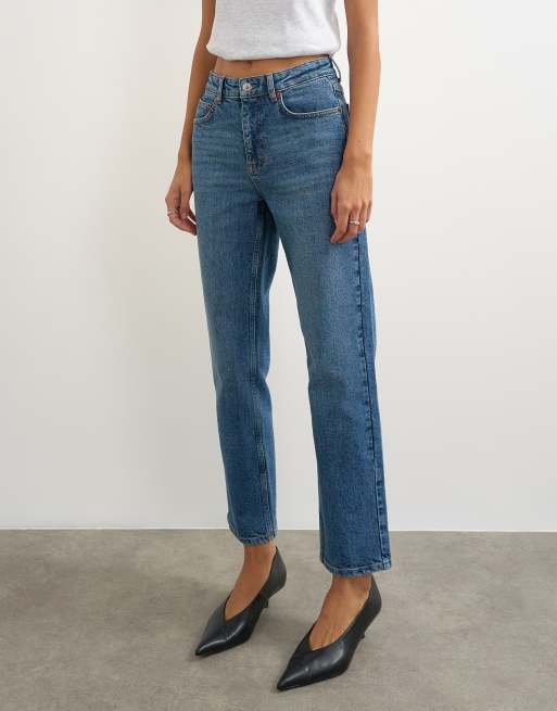 Topshop Orson comfort stretch straight leg ankle grazer jean in mid blue, 4 of 5